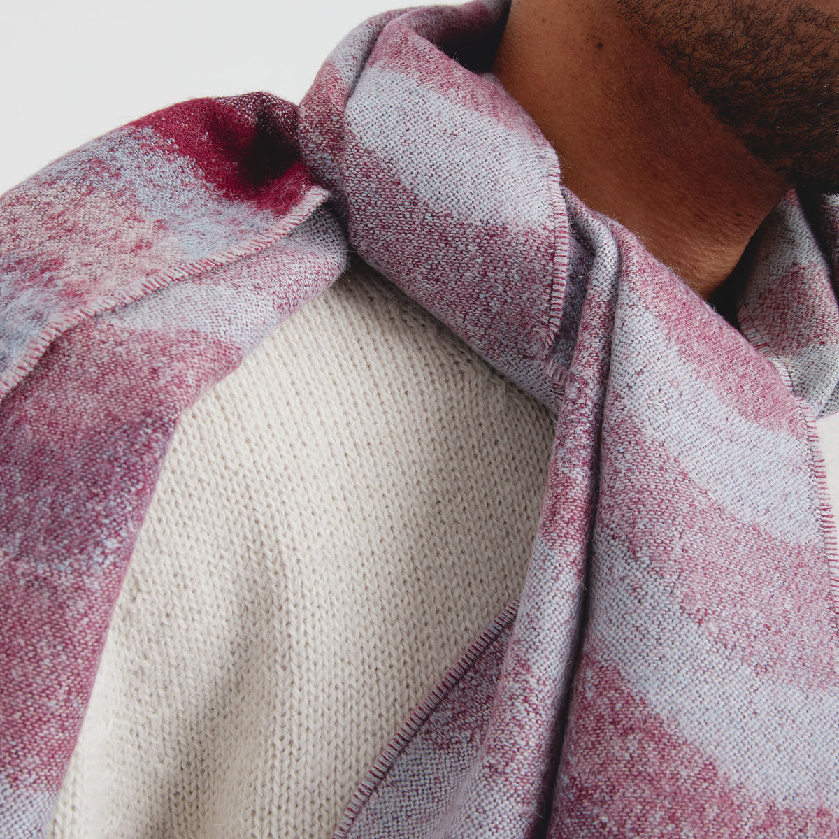 CHAPEL SCARF