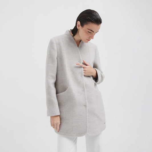 CREAM COAT