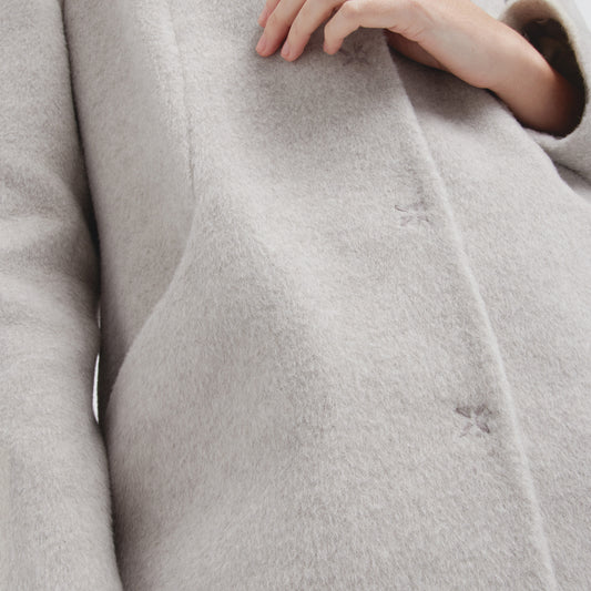 CREAM COAT