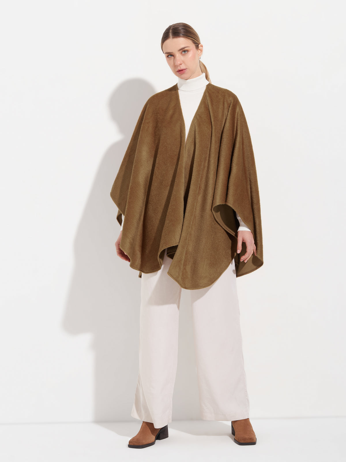 AGIL CAPE