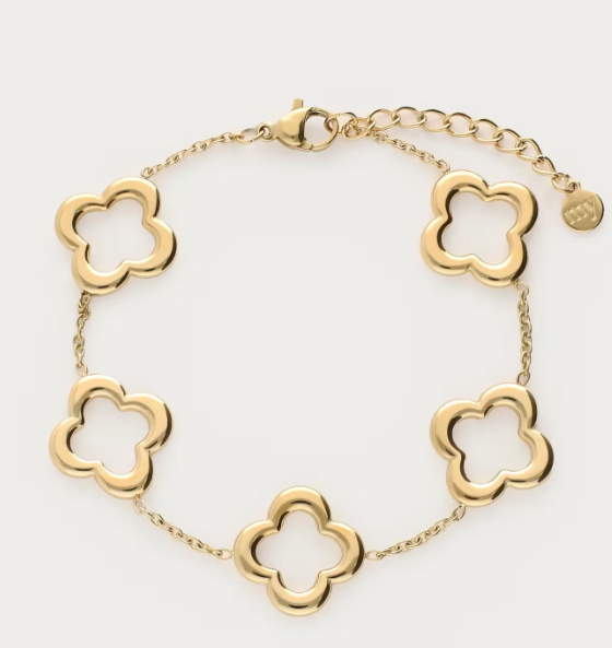 Pulsera con cinco delicados tréboles