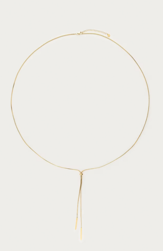Colgante dorado de cuerdas largas