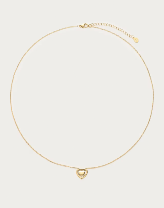 Collar minimalista con doble corazón