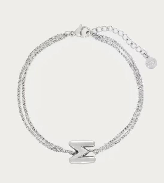 Pulsera llamativa con inicial