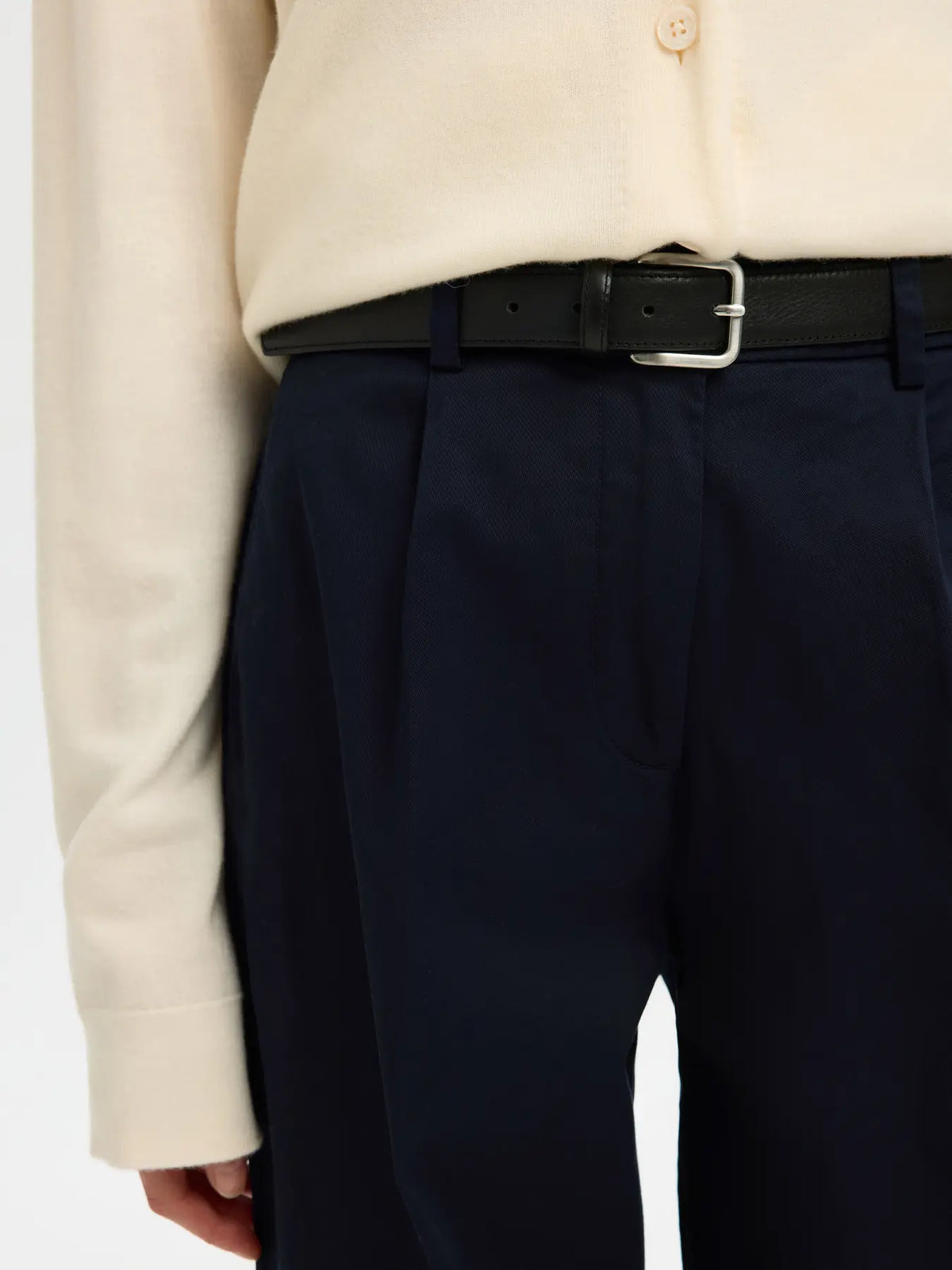 Pantalón de corte barrel