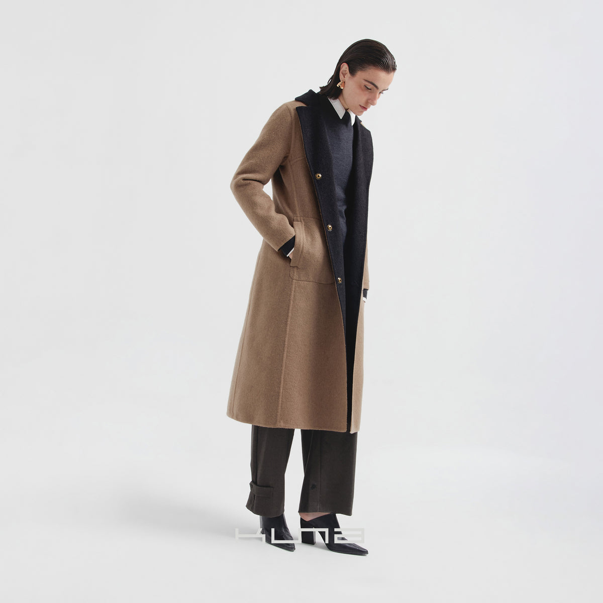 CAVIAR COAT